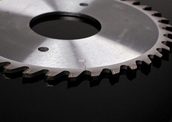 o diamante de corte de aço de Prefinishied da tabela de 200mm SKS viu o cortador das lâminas com pontas do elemento seis