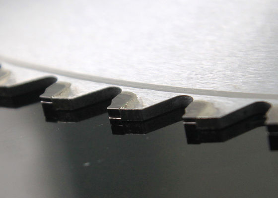 A circular fria de aço de Japão SKS viu as lâminas cortando os dentes do cermet do metal 315mm
